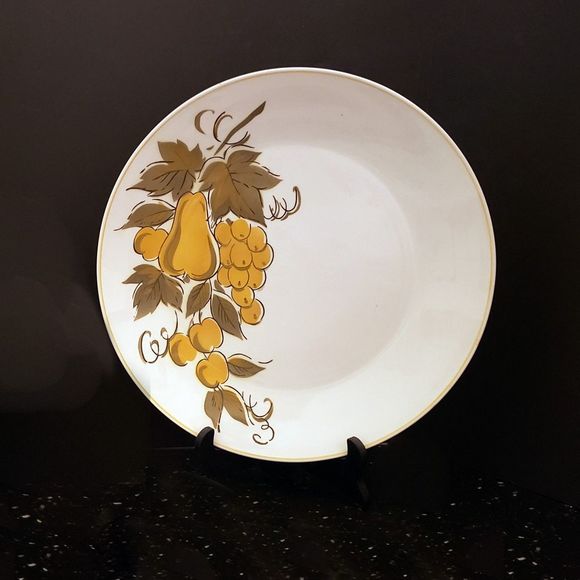 Vintage MIKASA PLATTER Golden Valley Yellow Pear Grape Golden Fruit Focus-Shape - Picture 1 of 8